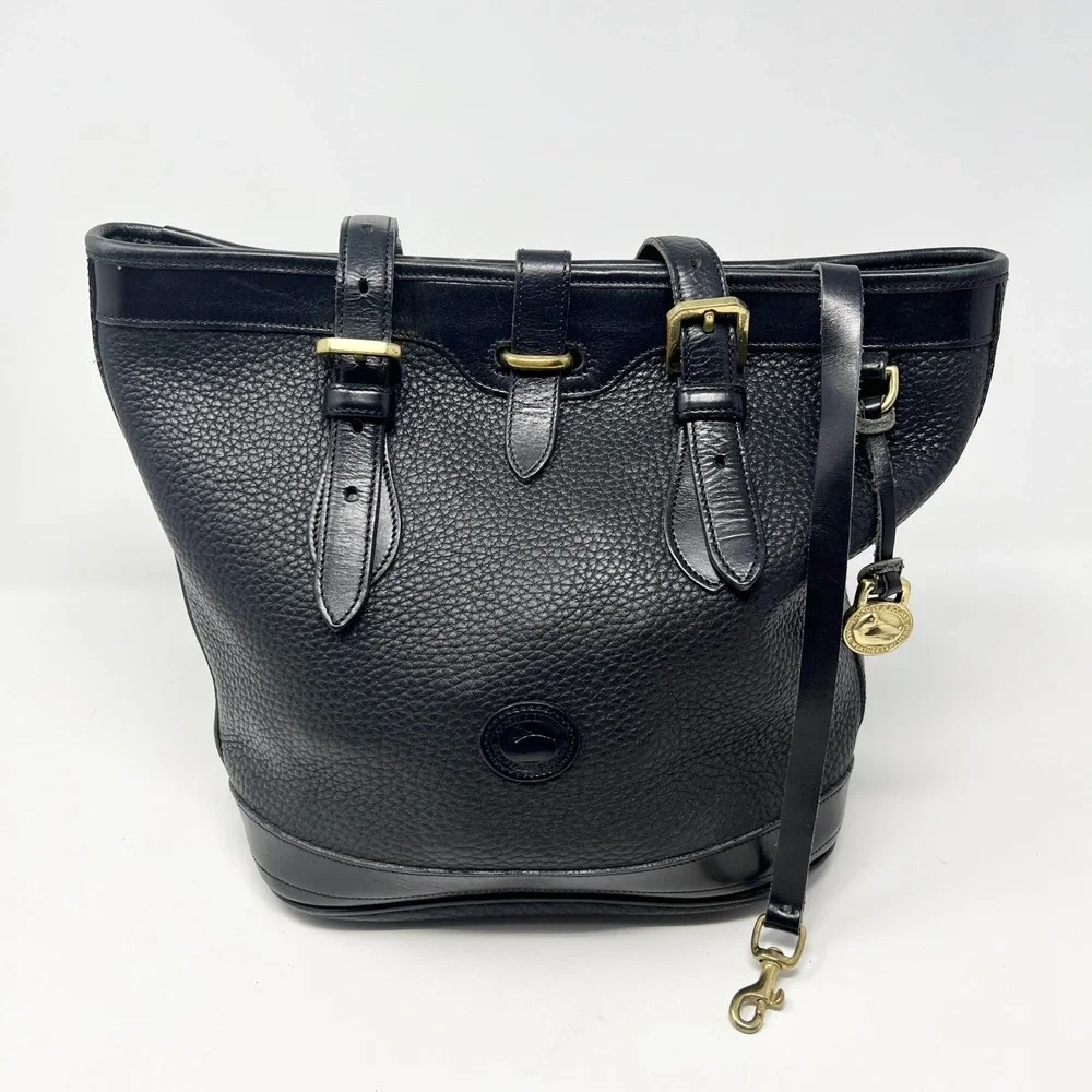 VTG Dooney & Bourke‎ East/West Bucket Tote Handbag Leather Navy MADE IN USA Bag